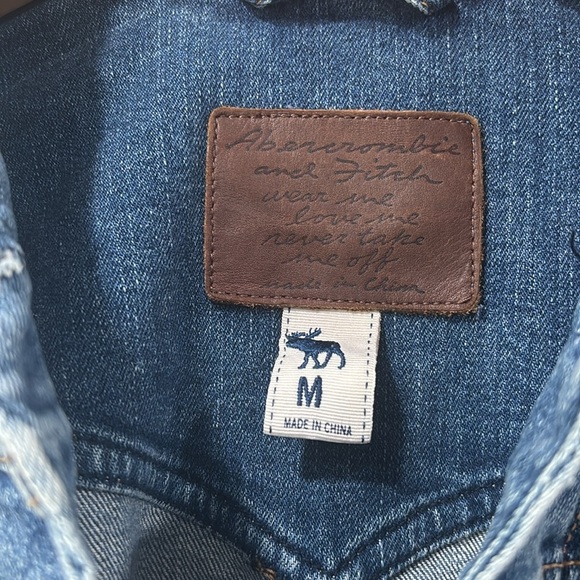 Abercrombie & Fitch Jean Trucker Jacket size M - Picture 3 of 12